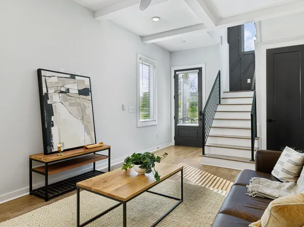 2610 Booker St, Nashville, TN 37208