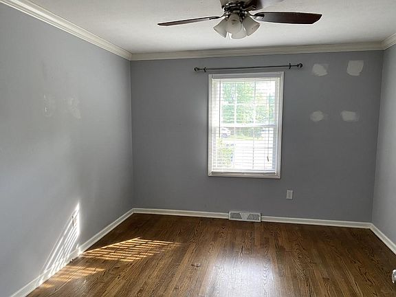 5th image of 1426 Clayton Ct
