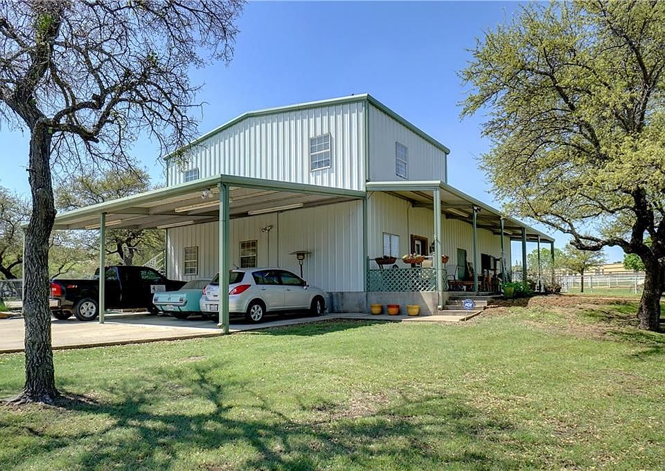 Barndominium,carport,porch