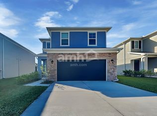 913 Walden Pond Dr, Plant City, FL 33563