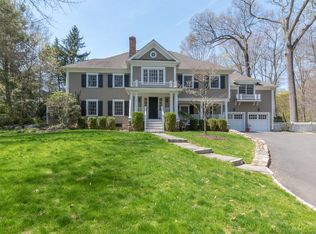 11 Laurel Ln, Darien, CT 06820
