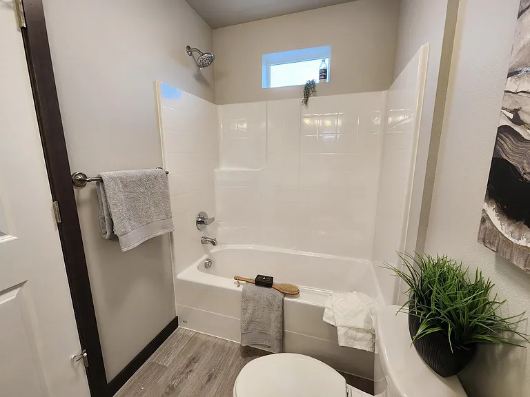 1039 Cedar Ave #103 — Photo 25