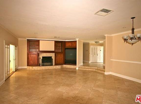4th image of 2845 Anchor Ave