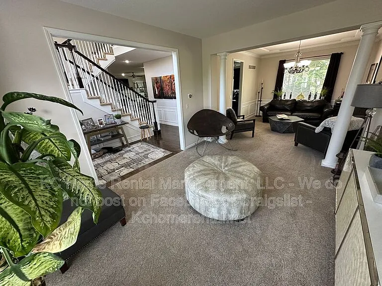 11429 W 142nd Ter — Photo 7