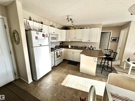 3rd image of 13625 34th St NW #215
