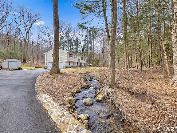 2nd image of 183 Park Road