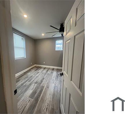 4th image of 2400 W Oakdale St #1