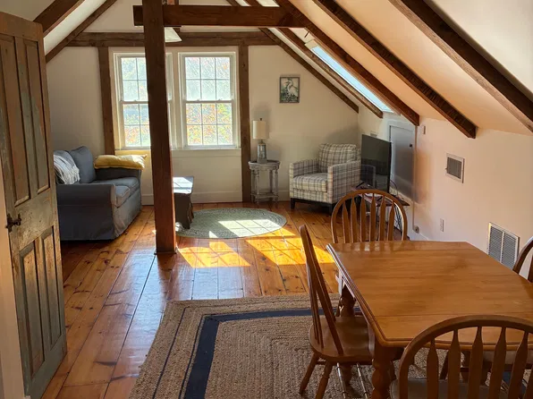 442L Horseneck Rd #L, Westport, MA 02790