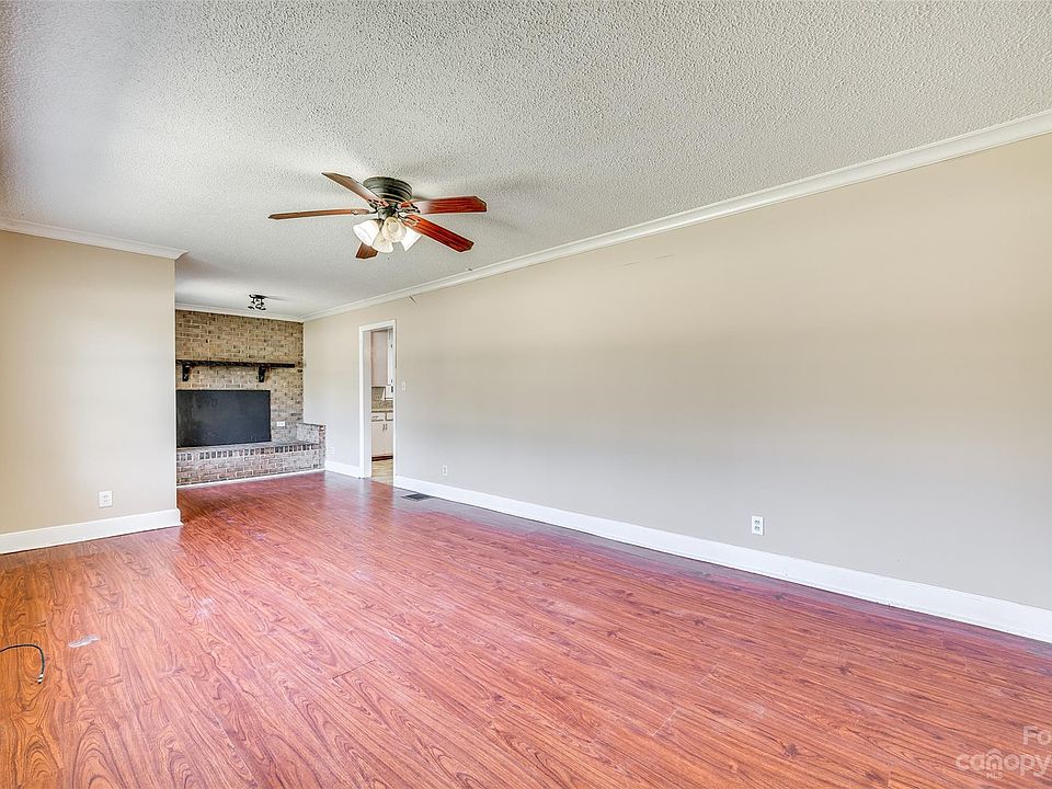 2190 S Dobys Bridge Rd, Fort Mill, SC 29715 Zillow