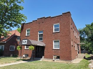 820 McKinley Blvd #3, Alton, IL