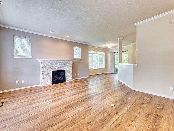 2nd image of 7365 NE Cherry Dr