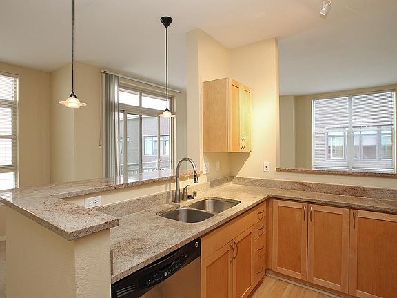 5th image of 118 107th Ave NE Unit B415