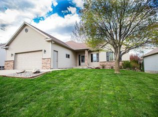 2536 Parkhill Ln SW, Rochester, MN 55902