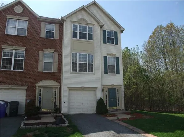 10 Brittany Ln, Bear, DE 19701