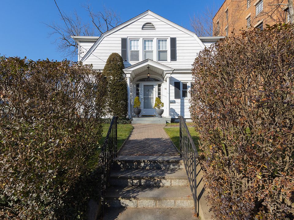 16 Meadow Avenue
