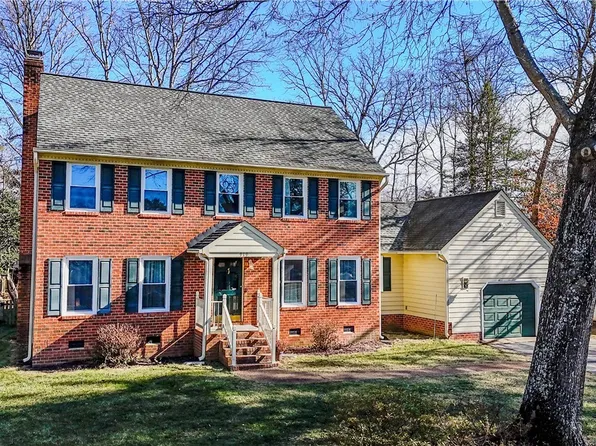 919 Coralberry Dr, North Chesterfield, VA 23236