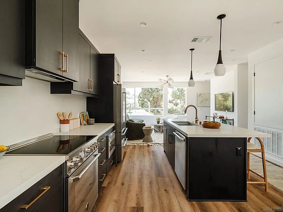 4th image of 3868 N Riley Ln