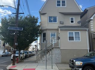 153 Devon St, Kearny, NJ 07032
