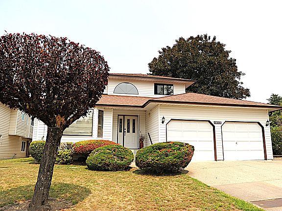2nd image of 19149 117b Ave