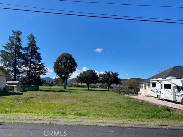 18483 Deer Hollow Rd, Hidden Valley Lake, CA 95467