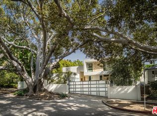 2410 N Vermont Ave, Los Angeles, CA 90027