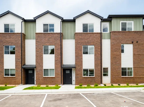 Highline Village Townhomes II, 16001-16065 16th Ave #8aa1e3674, Aurora, CO 80011