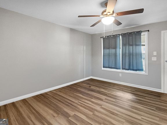 4th image of 485 Candlestick Dr