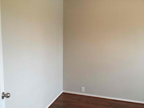 4th image of 8311 San Jose St