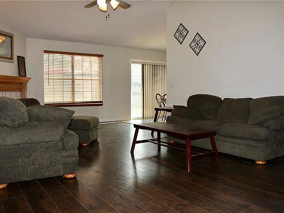 3rd image of 4265 W Cheyenne Dr