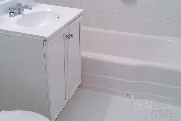 Rented by Ideal Properties Group | media 27