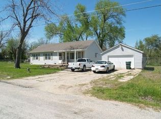 324 W 10th St, Andover, KS 67002