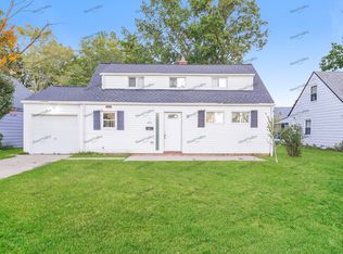 451 Fairway Blvd, Willowick, OH 44095