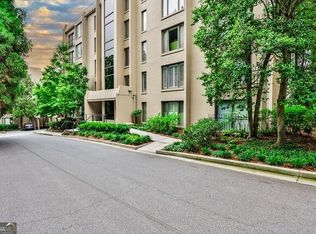 2769 Peachtree Rd NE APT 9, Atlanta, GA 30305