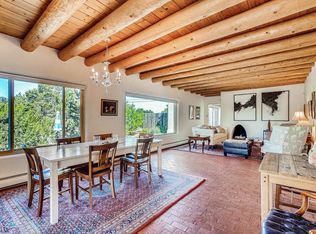 1922 Fort Union Dr, Santa Fe, NM 87505