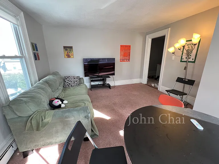 21 Mansfield St #2 — Photo 10