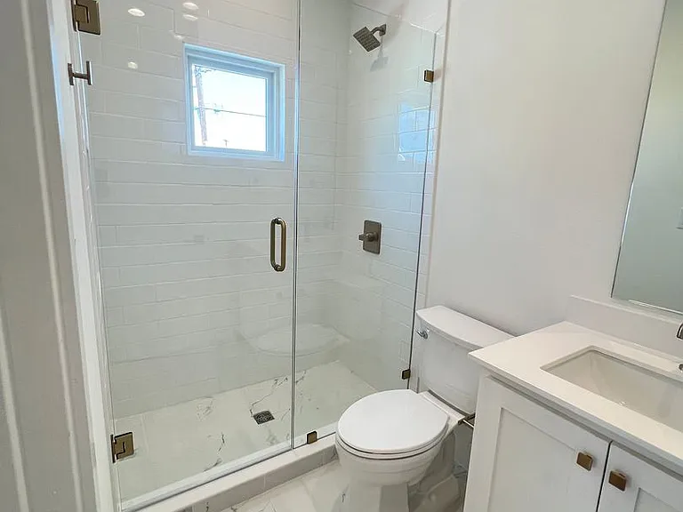 3303 Homer St — Photo 33