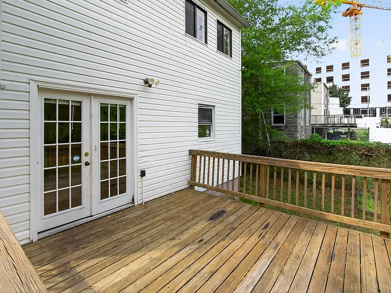 3046 Monroe St NE — Photo 24