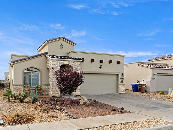2nd image of 3680 Balboa Ct