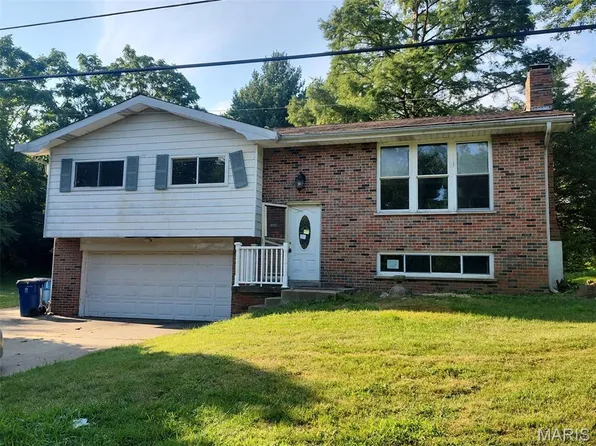 1506 Lonedell Rd, Arnold, MO 63010