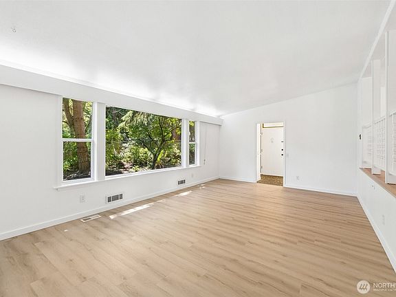 3rd image of 7629 236th Street SW
