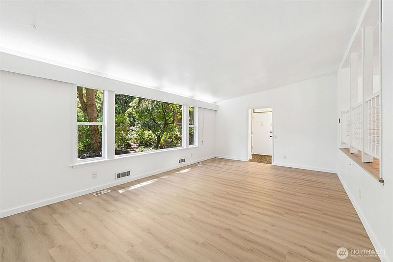 3rd image of 7629 236th Street SW