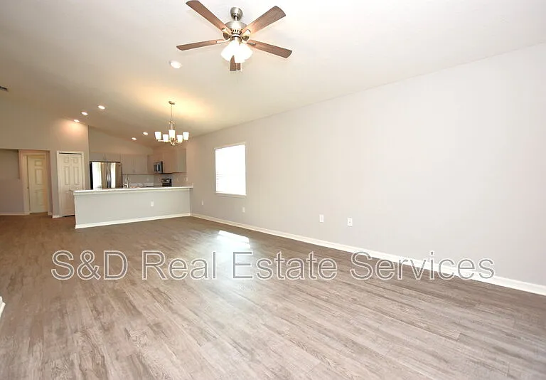 372 Cascara Ln — Photo 12