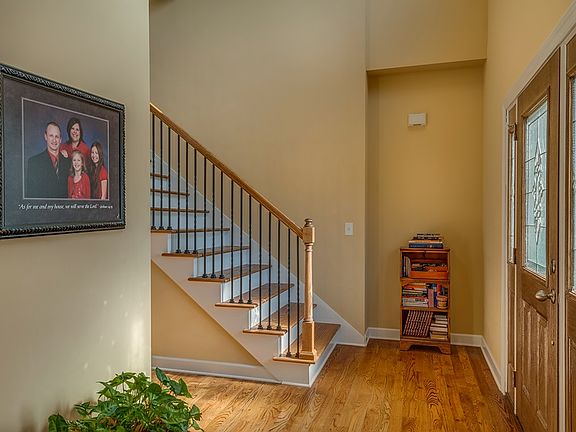 2nd image of 77 Durance Dr