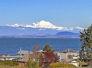 848 Brokaw Rd, Camano Island, WA 98282