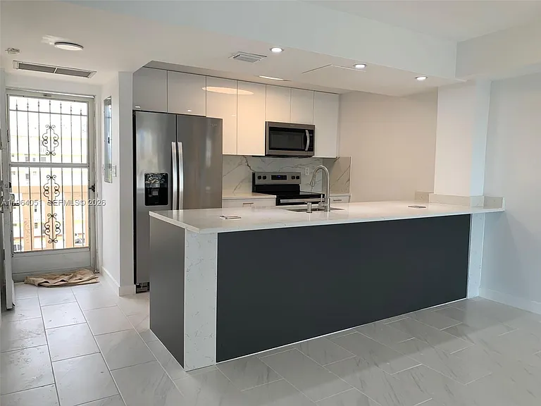 2980 Point East Dr #D508 — Photo 3