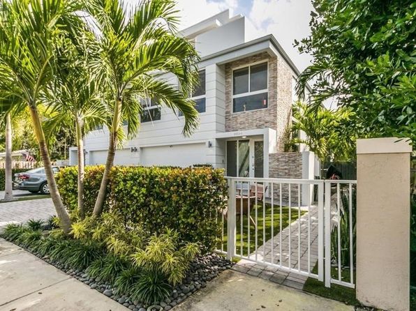 2620 NE 14th St APT 1