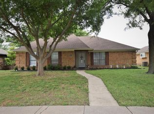 2605 Brookside Dr, Rowlett, TX 75088