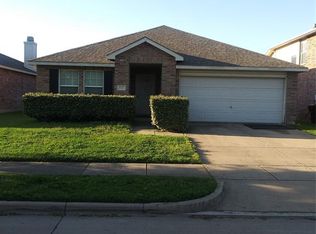 5710 Green Ivy Rd, Denton, TX 76210