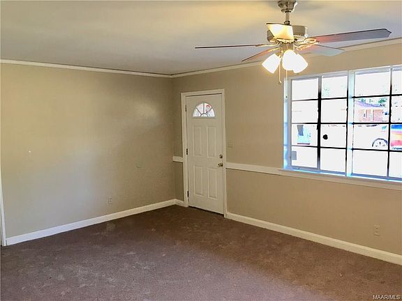 5th image of 1038 Roslyn Dr