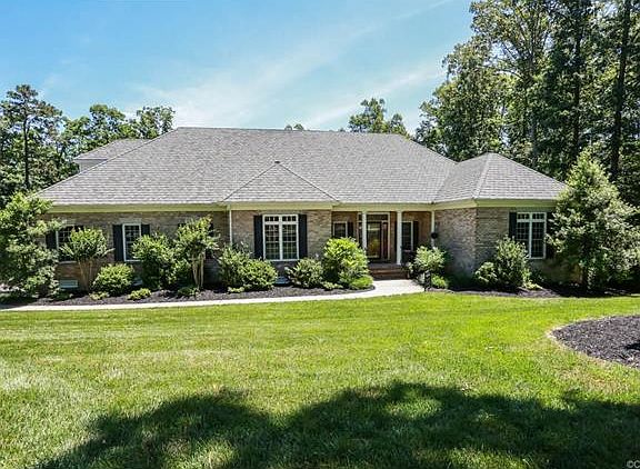 3rd image of 11525 Park Branch Ln